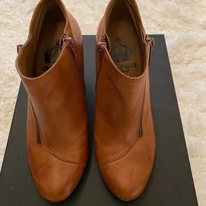 Camel colored booties